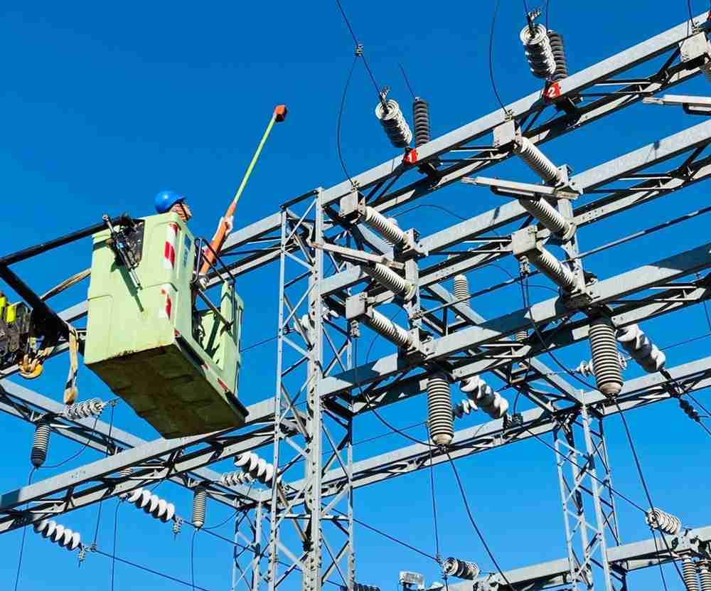 Mantenimiento de Alta Tensión-compressed