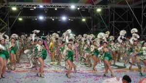 carnaval-013-compressed