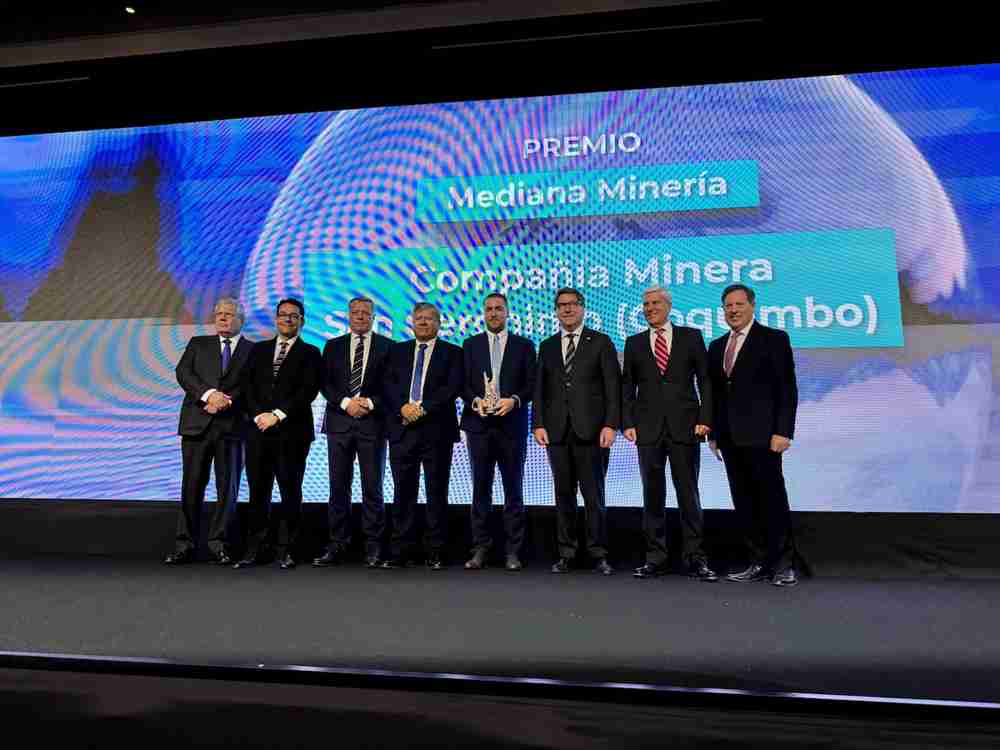 Compania-Minera-San-Geronimo-recibe-Premio-SONAMI-2026-en-la-categoria-Mediana-Mineria_Comunicado-1-compressed