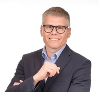 Sebastian Reisch Headshot